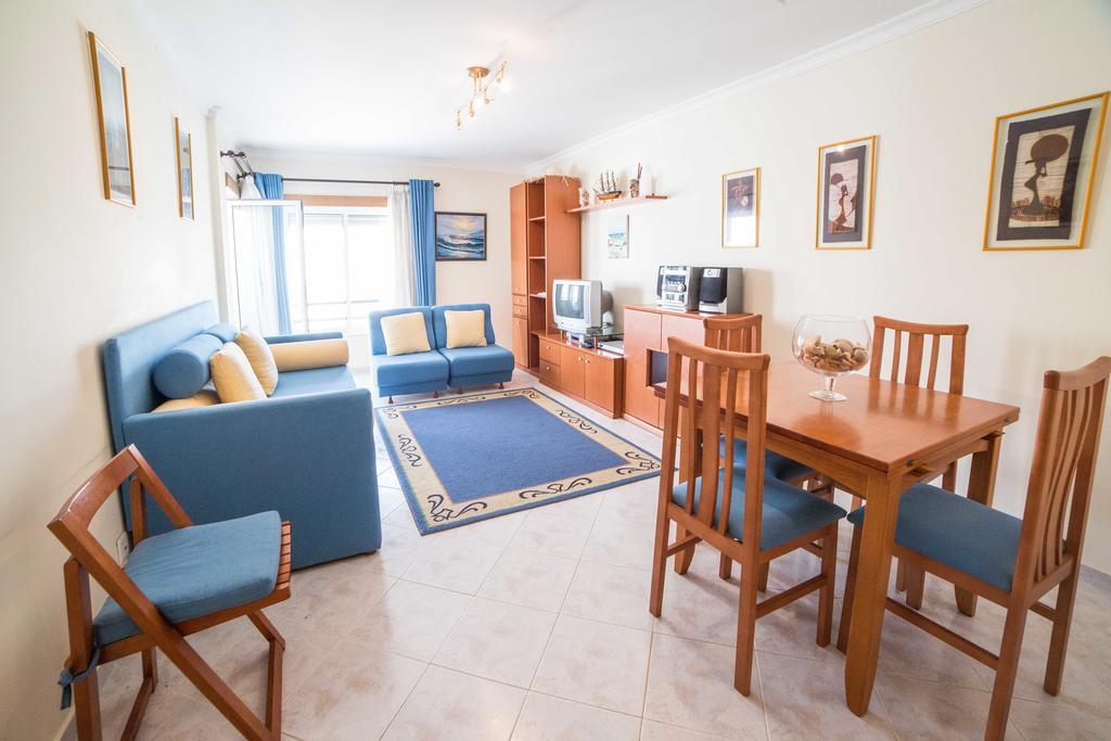 Flh Armacao De Pera Flat With Pool Apartment Exterior photo